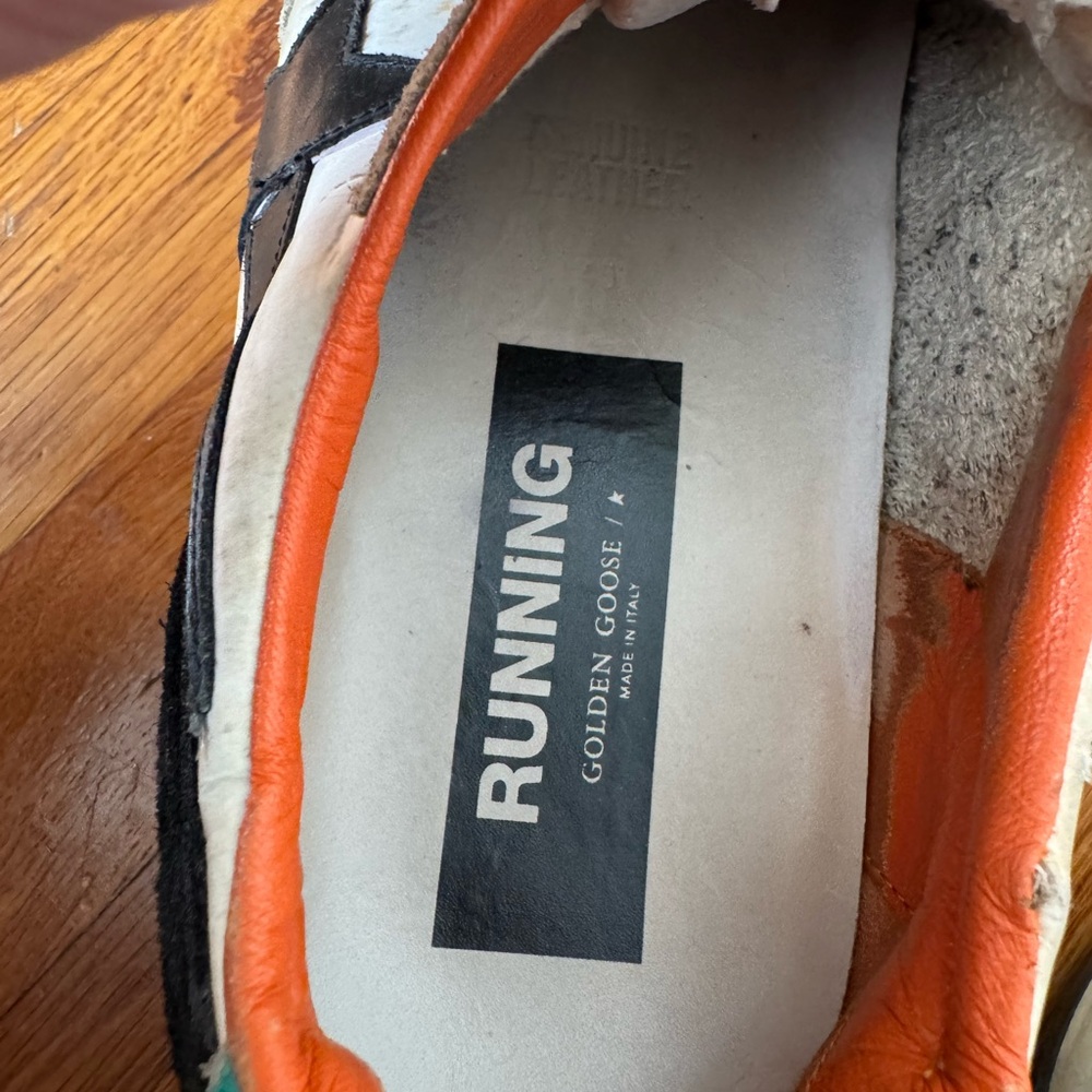Men's GOLDEN GOOSE Running Sole Sneaker - Picture 9 of 10